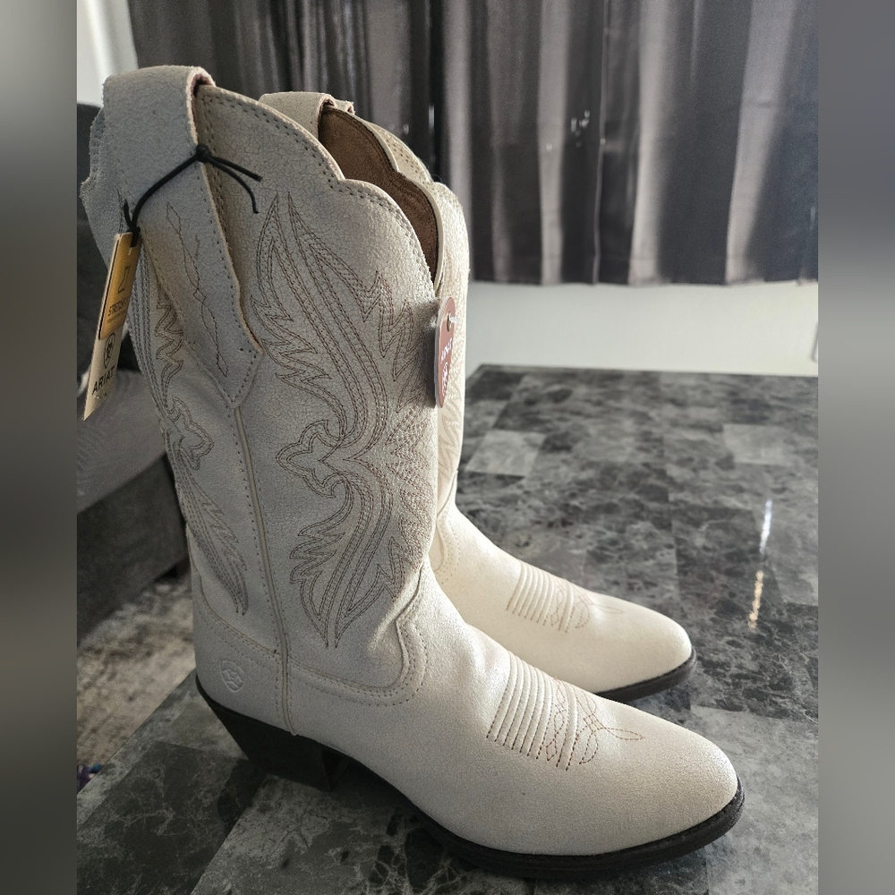 Women's Ariat Cowboy Boots